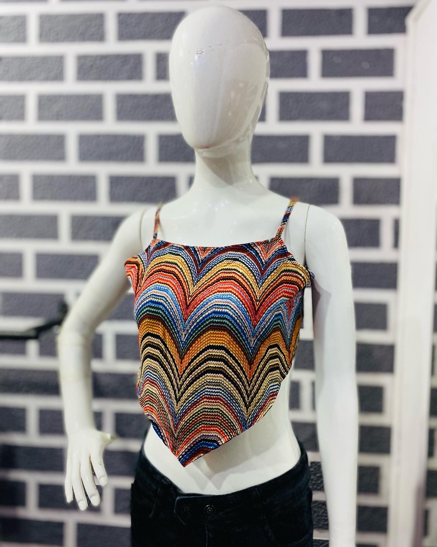 Women Stunning Printed Scarf Top with Backless
